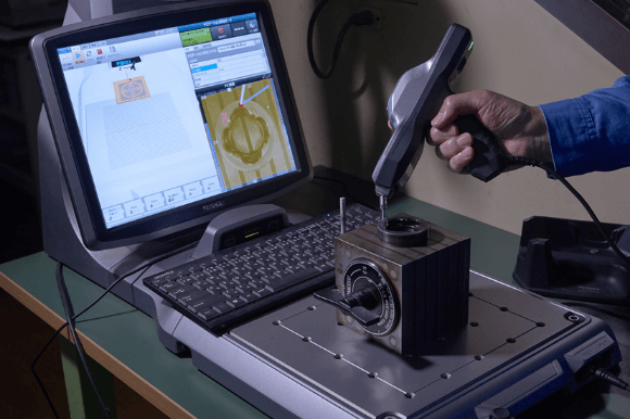 Three-Dimensional Measuring Machine